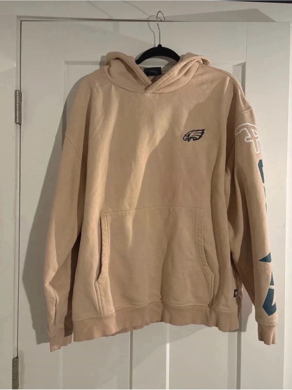 XL Wild Collective Philadelphia Eagles Unisex Hoodie